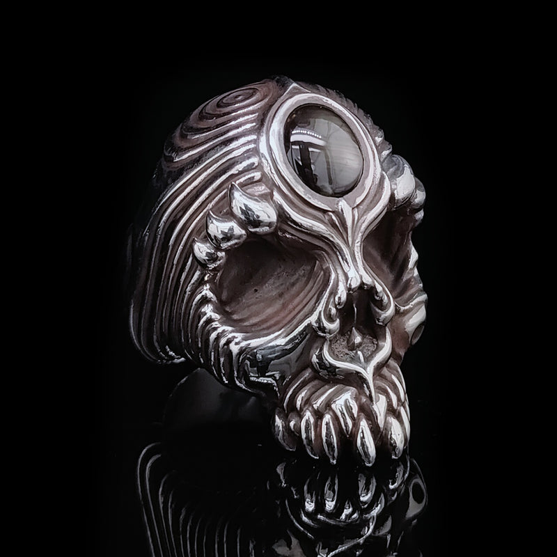 Skull Black Star Sapphire
