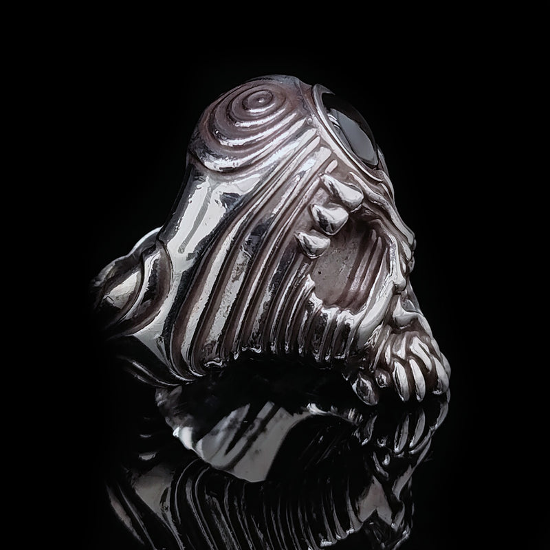 Skull Black Star Sapphire