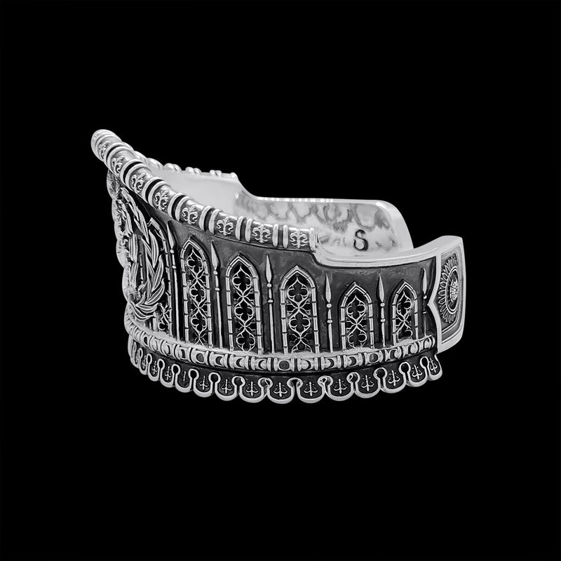 Medusa Cuff