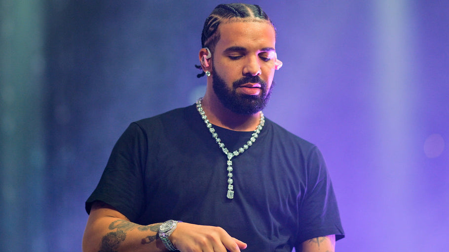 Drake's Iconic Silver Jewelry Style: The Essence of Luxury and Self-Expression