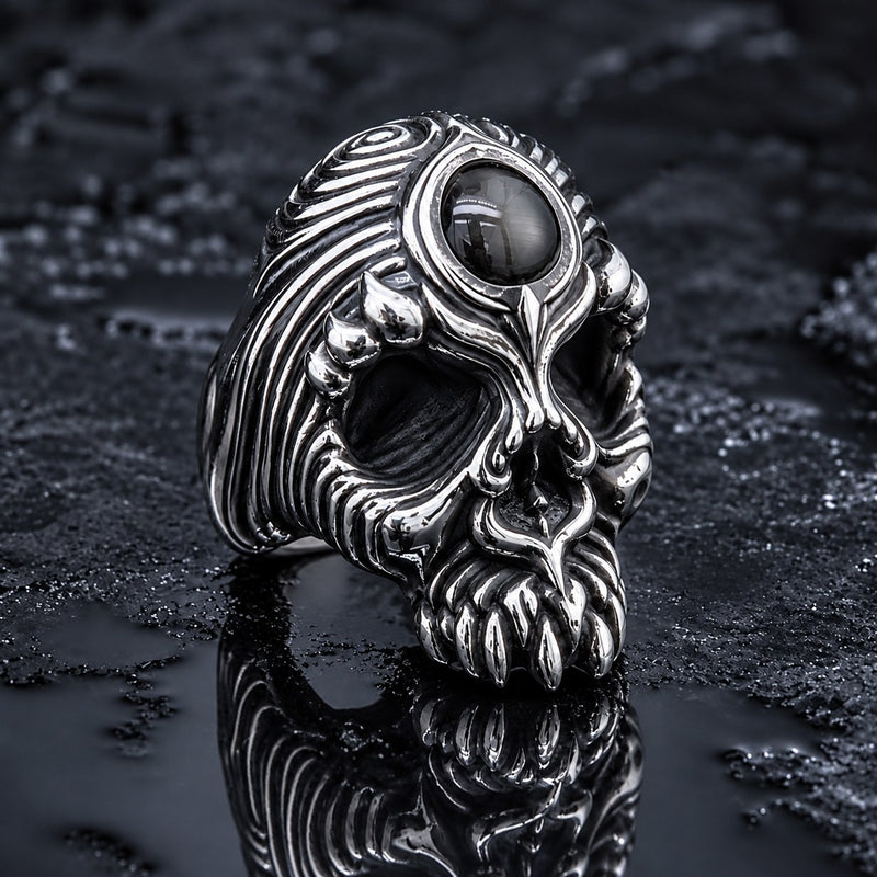 Skull Black Star Sapphire