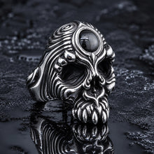 Skull Black Star Sapphire