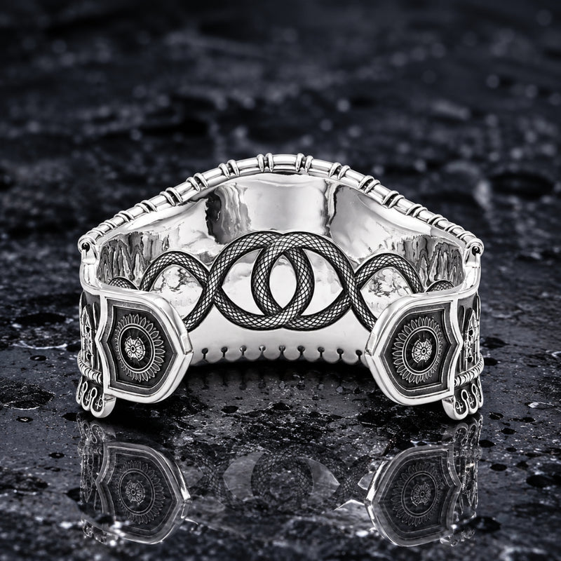 Medusa Cuff