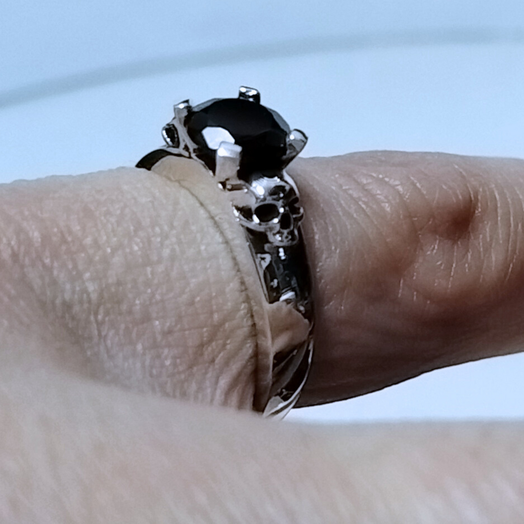 Skull Solitaire