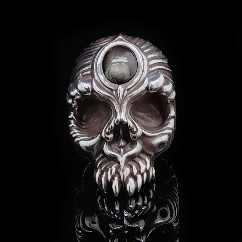 Skull Black Star Sapphire
